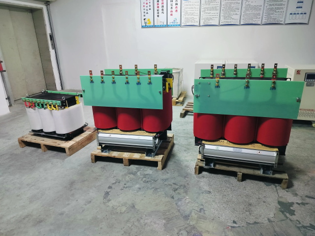 集贤KS11-1000KVA矿用变压器